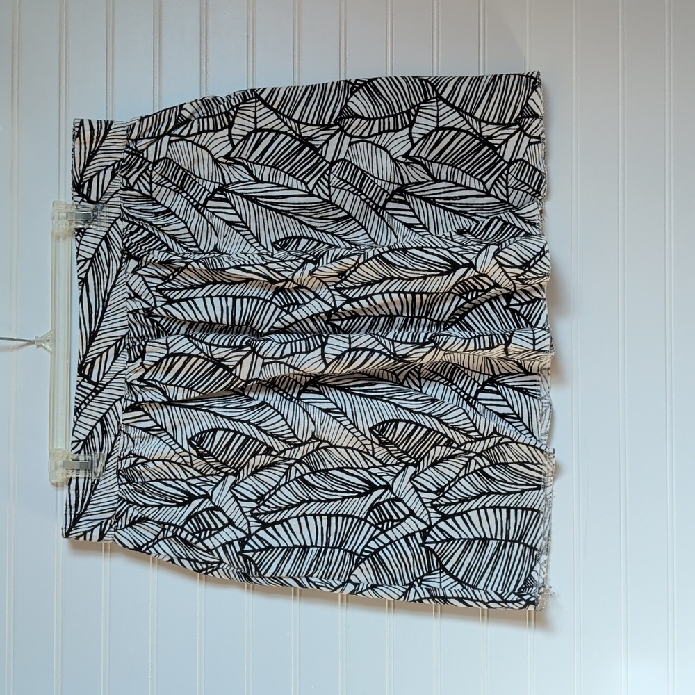 LOFT Outlet Black & White Lead print skirt